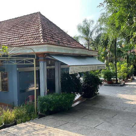 Song Tra Hotel 투저우못 외부 사진
